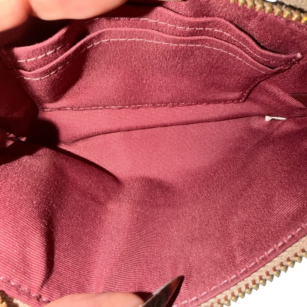 Coach Double Zip Wristlet Taupe Pebble Leather